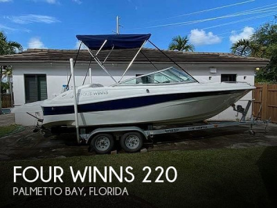 2003 Four Winns 220 Horizon