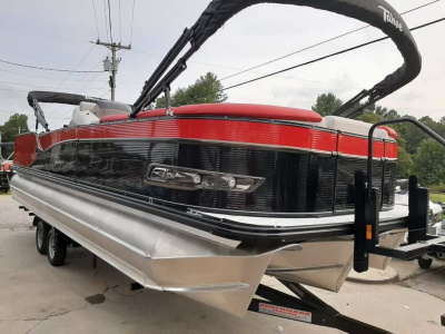 2021 Tahoe Cascade Versatile Rear Lounge 25' Tritoon