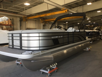 2021 Bennington 23 LXSR