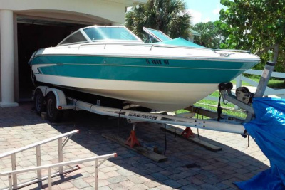 1996 Sea Ray 200 Signature