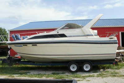 1986 Bayliner 2850 Contessa Designers Edition