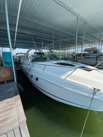 2013 Rinker 310 Express Cruiser