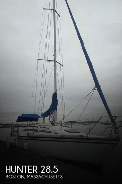 1985 Hunter 28.5
